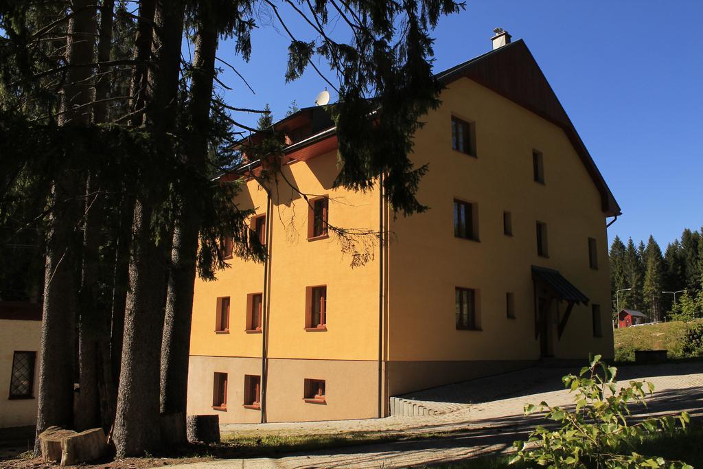 Apartmany Olympia Zelezna Ruda Exterior photo